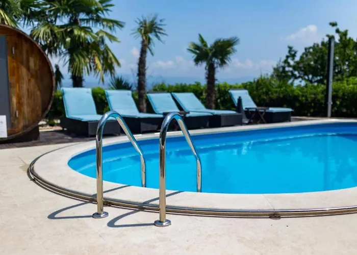Apartamento Two Bedroom With Sea View Opatija